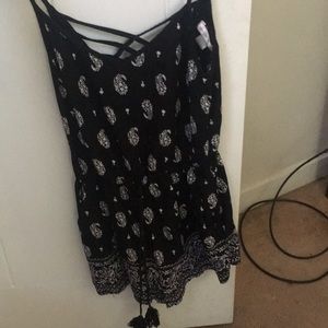 Festival romper. Paisley pattern. Brandy Melville